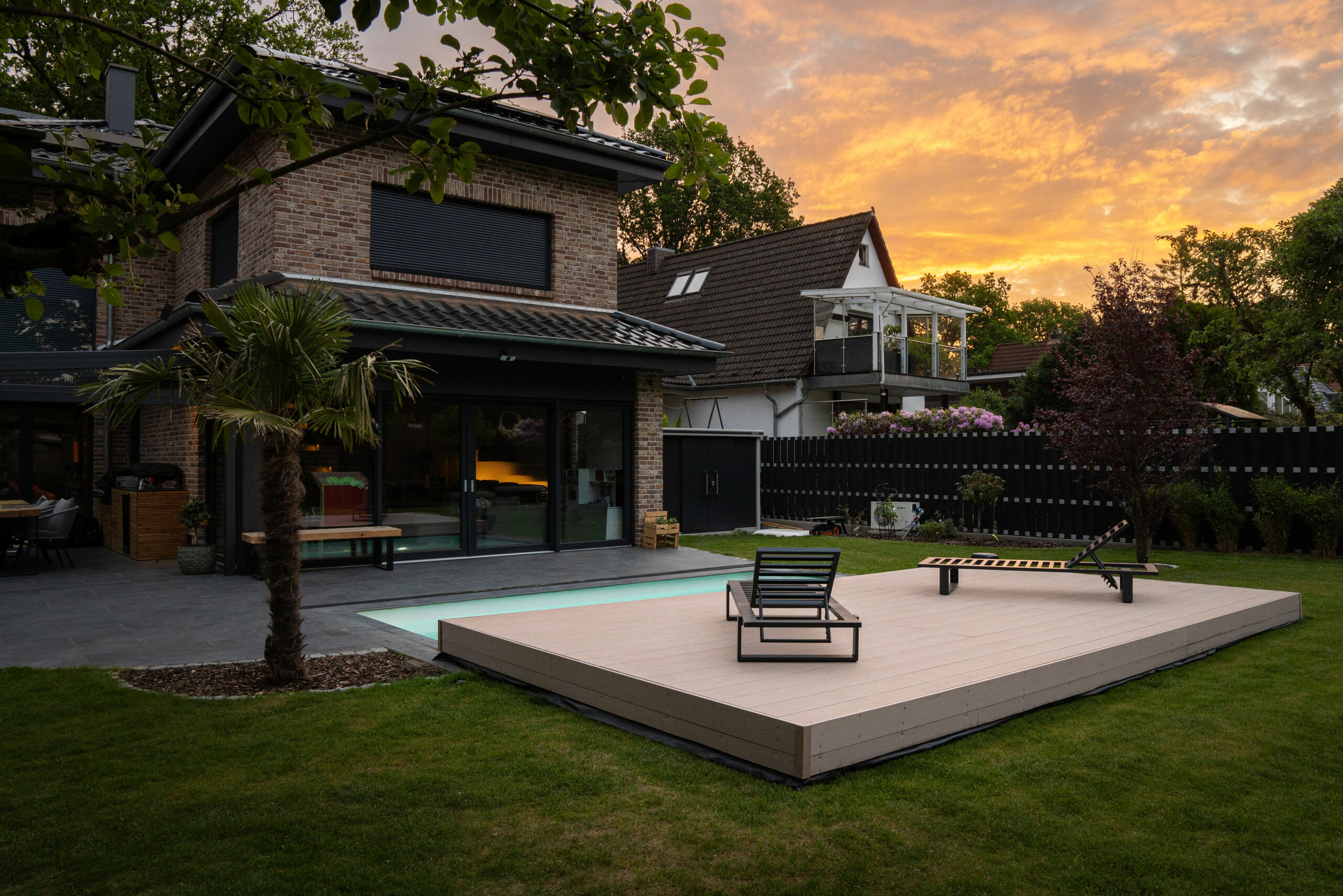 resysta pooldeck in einer Villa